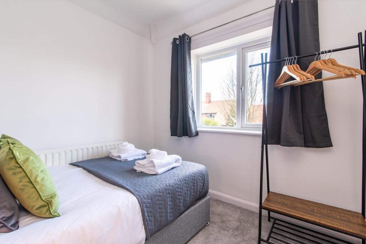 Newly Refurbished Homely 4Br In Sherwood ノッティンガム エクステリア 写真