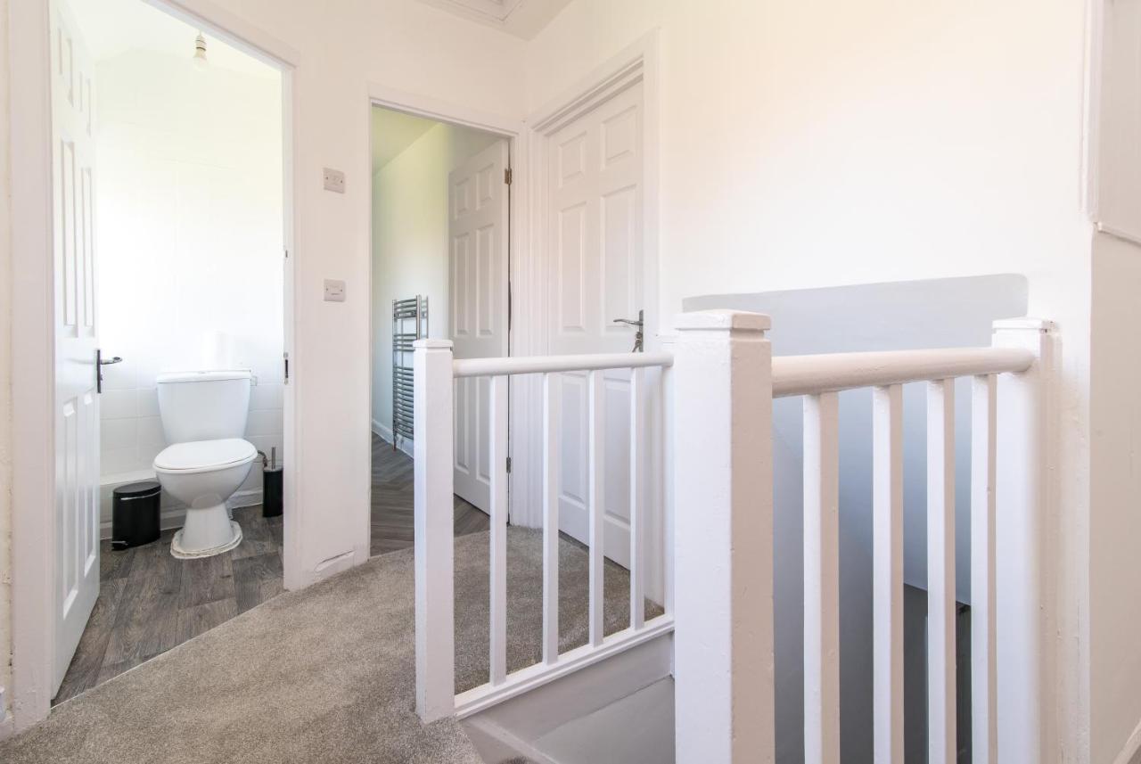 Newly Refurbished Homely 4Br In Sherwood ノッティンガム エクステリア 写真